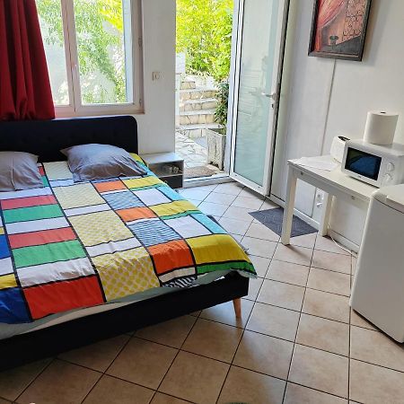 Chambre Meublee Independante, Avec Piscine Et Jardin, 1 Lit Pour 2 Personnes Direct Gare Aeroport Toulouse Exteriör bild