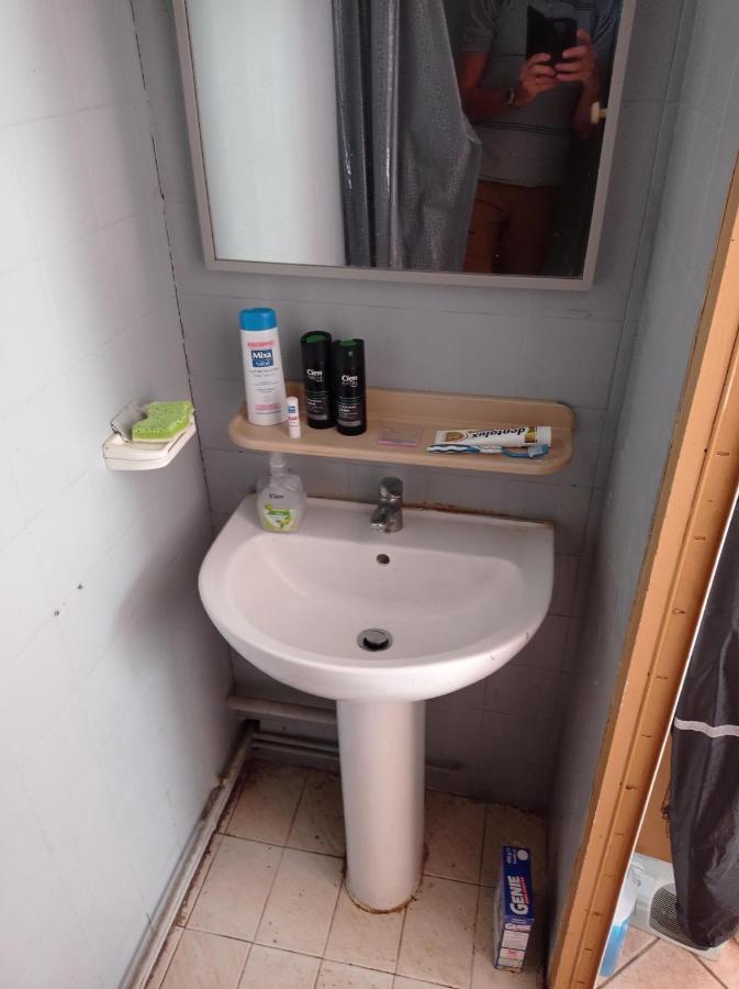 Chambre Meublee Independante, Avec Piscine Et Jardin, 1 Lit Pour 2 Personnes Direct Gare Aeroport Toulouse Exteriör bild