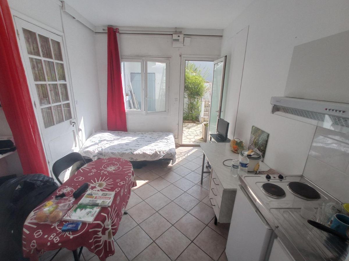 Chambre Meublee Independante, Avec Piscine Et Jardin, 1 Lit Pour 2 Personnes Direct Gare Aeroport Toulouse Exteriör bild